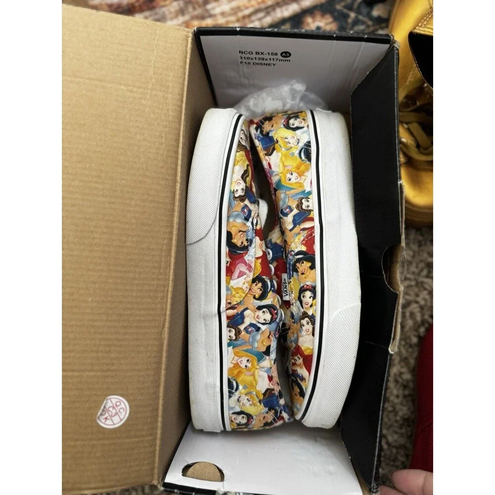 EUC W/BOX Disney Vans W8.5 M7 Princess Authentic All Over Print Sneakers Shoes
